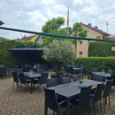 Zur Bergstrasse *